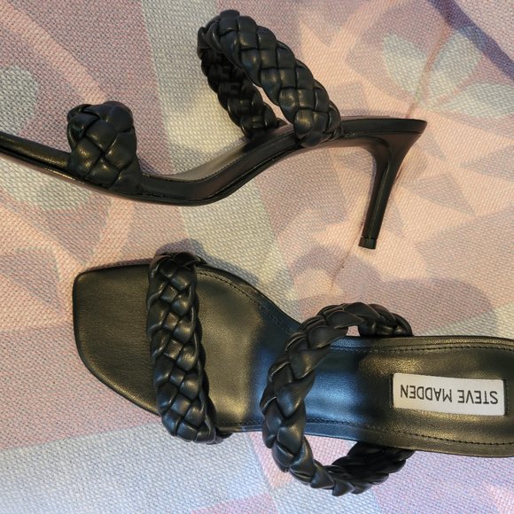 Steve Madden Kitten Heels - Picture 2 of 4